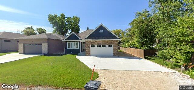 Larawan ng 706 Glenway Avenue sa Winnipeg, Manitoba