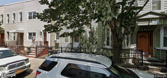 Larawan ng 78 Diamond Street sa Winnipeg, Manitoba