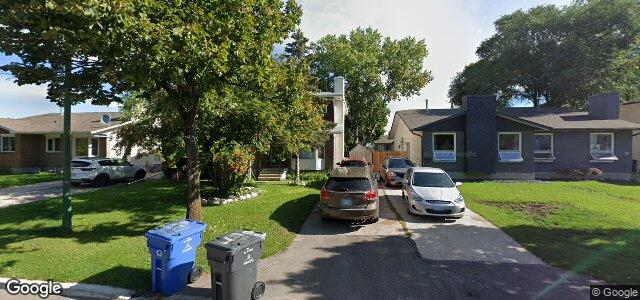 Larawan ng 79 Edkar Crescent sa Winnipeg, Manitoba