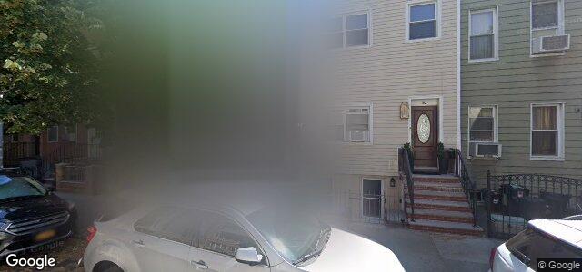 Photo of 82 Diamond Street in Winnipeg, Manitoba