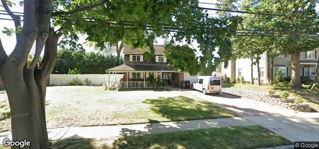 Larawan ng 89 Algonquin Avenue sa Winnipeg, Manitoba