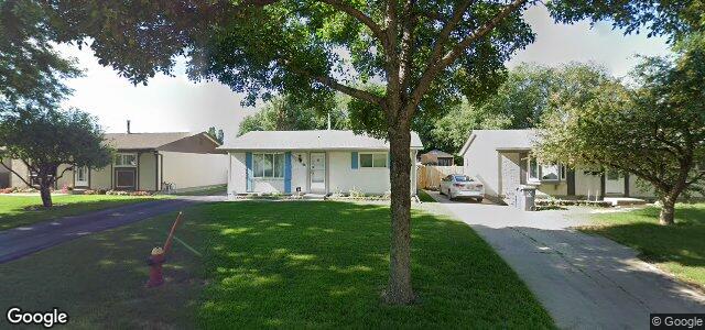 Larawan ng 96 Summerfield Way sa Winnipeg, Manitoba