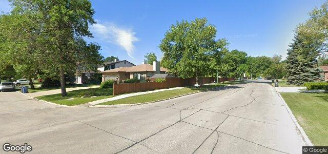 Larawan ng 99 Bunn'S Grove sa Winnipeg, Manitoba