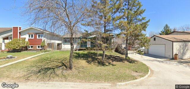 Photo of 10 Alburg Drive in Winnipeg, Manitoba