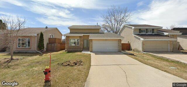 Larawan ng 10 Furness Bay sa Winnipeg, Manitoba