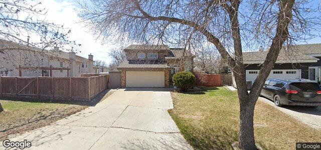 Larawan ng 10 Malmsbury Avenue sa Winnipeg, Manitoba