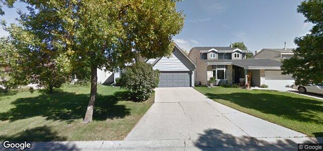 Larawan ng 10 Sonning Bay sa Winnipeg, Manitoba