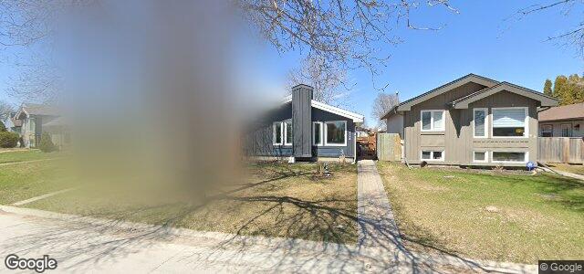 Larawan ng 102 Pear Tree Bay sa Winnipeg, Manitoba