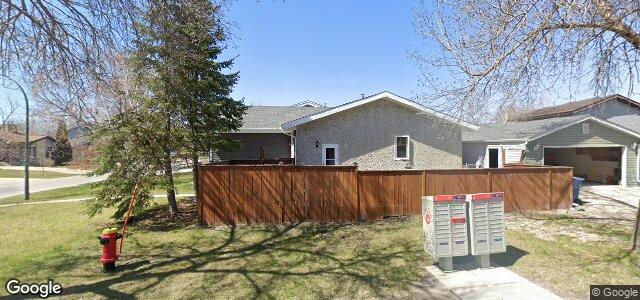 Larawan ng 108 Willowbend Crescent sa Winnipeg, Manitoba