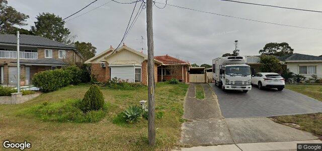 Larawan ng 11 Cummings Crescent sa Winnipeg, Manitoba