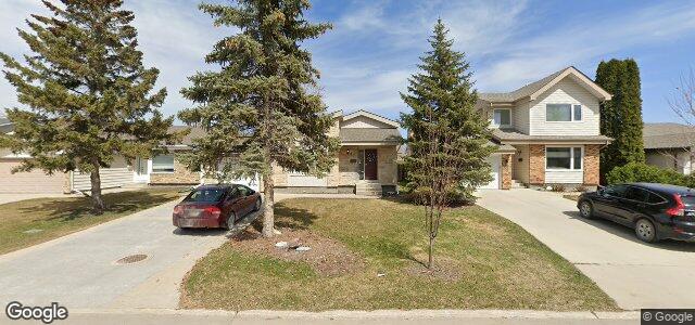 Larawan ng 11 Furness Bay sa Winnipeg, Manitoba