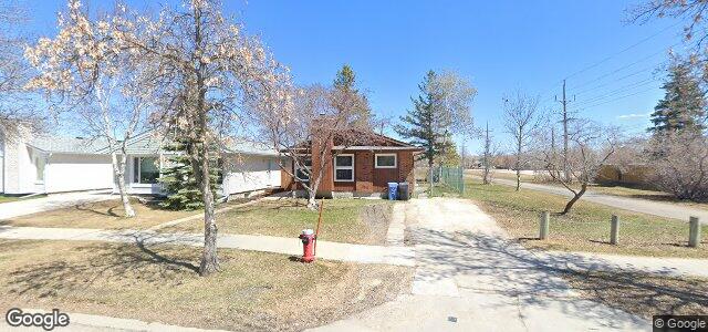 Larawan ng 110 Charing Cross Crescent sa Winnipeg, Manitoba