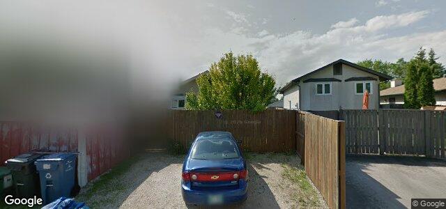 Larawan ng 110 Pear Tree Bay sa Winnipeg, Manitoba