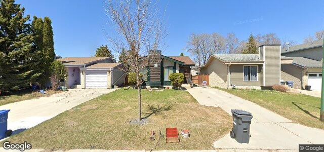 Larawan ng 110 Strand Circle sa Winnipeg, Manitoba