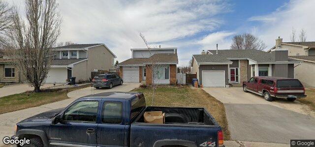 Larawan ng 111 Brixton Bay sa Winnipeg, Manitoba