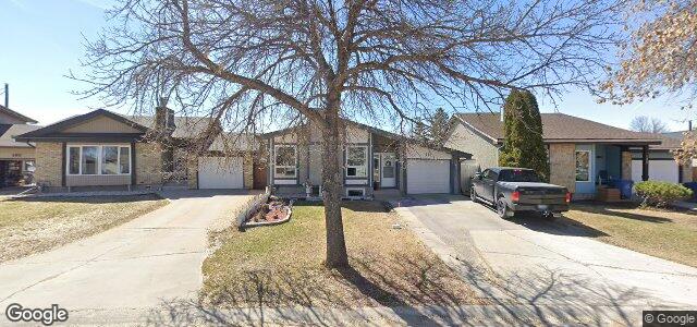 Larawan ng 111 Nutley Circle sa Winnipeg, Manitoba