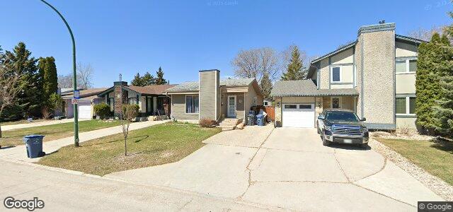 Larawan ng 114 Strand Circle sa Winnipeg, Manitoba