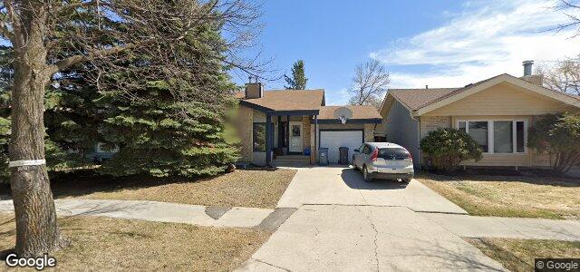Larawan ng 119 Malmsbury Avenue sa Winnipeg, Manitoba