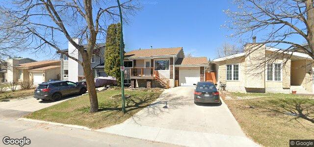 Photo of 119 Southwalk Bay in Winnipeg, Manitoba