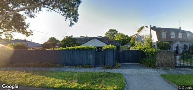 Larawan ng 12 Highbury Road sa Winnipeg, Manitoba