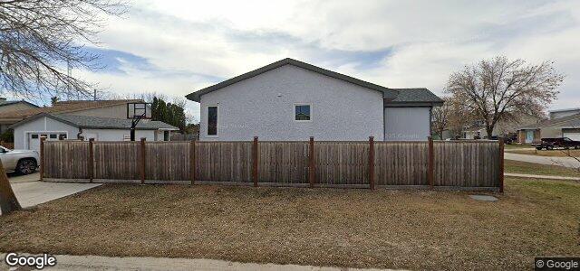 Larawan ng 124 Brixton Bay sa Winnipeg, Manitoba