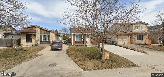 Larawan ng 126 Brotman Bay sa Winnipeg, Manitoba