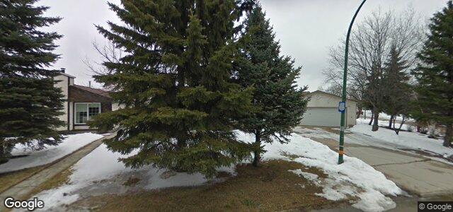 Larawan ng 127 Regis Drive sa Winnipeg, Manitoba