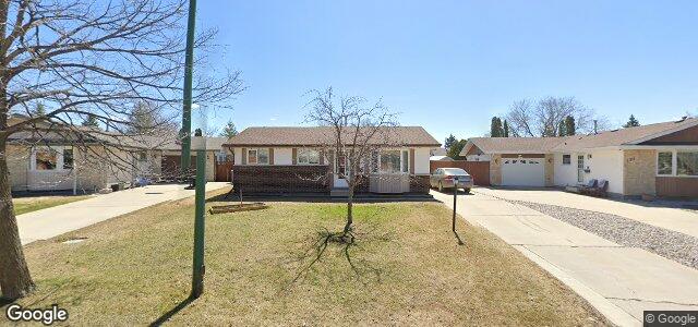 Larawan ng 127 Tufnell Drive sa Winnipeg, Manitoba