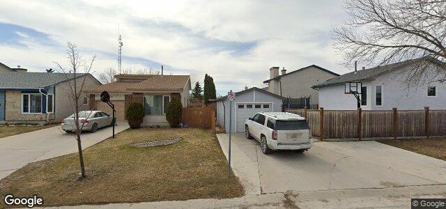 Larawan ng 130 Brixton Bay sa Winnipeg, Manitoba