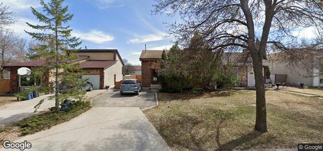 Larawan ng 130 Pately Crescent sa Winnipeg, Manitoba