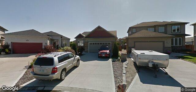 132 Farnsworth Crescent（加拿大曼尼托巴省溫尼伯市）房屋照片