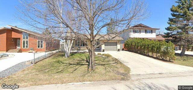 Larawan ng 138 Tufnell Drive sa Winnipeg, Manitoba