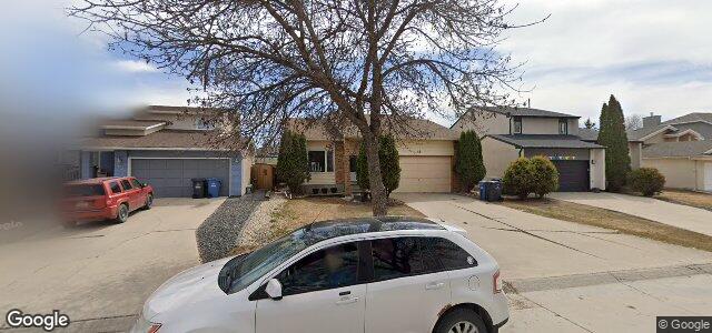 Larawan ng 15 Hackmore Crescent sa Winnipeg, Manitoba