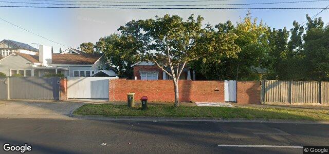 Larawan ng 15 Highbury Road sa Winnipeg, Manitoba