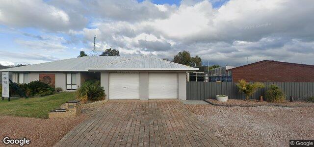 Larawan ng 15 Pevensey Place sa Winnipeg, Manitoba