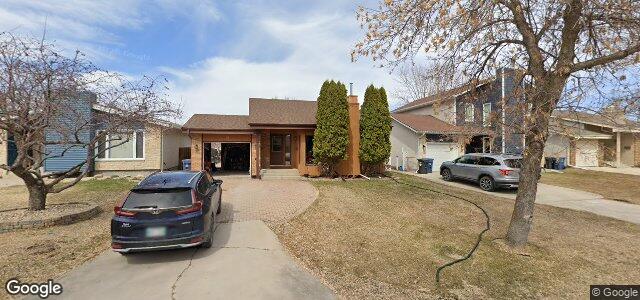 Larawan ng 15 Tiverton Bay sa Winnipeg, Manitoba