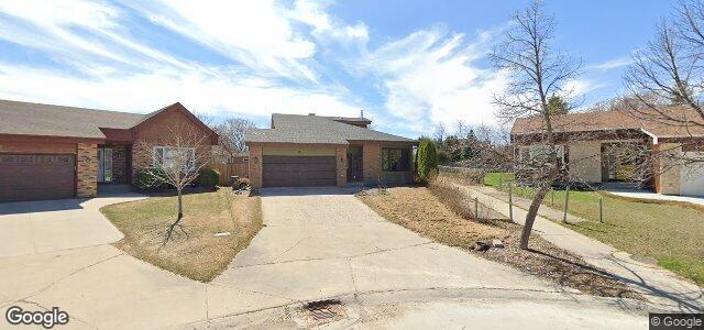 Larawan ng 16 Chesham Cove sa Winnipeg, Manitoba