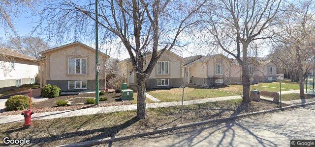 Larawan ng 18 Burland Avenue sa Winnipeg, Manitoba