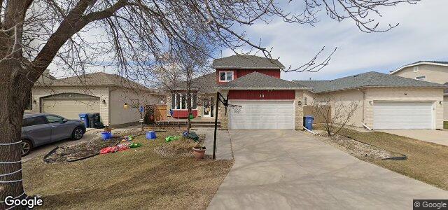 Larawan ng 18 Hackmore Crescent sa Winnipeg, Manitoba