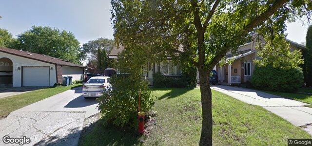 Larawan ng 18 Thornewood Avenue sa Winnipeg, Manitoba