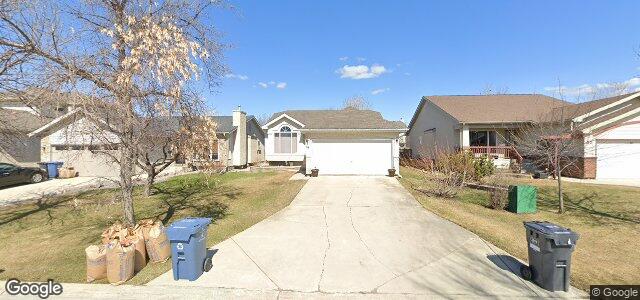 Larawan ng 19 Orford Crescent sa Winnipeg, Manitoba