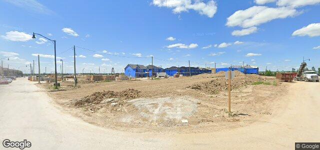 Larawan ng 2 Stellarton Crescent sa Winnipeg, Manitoba