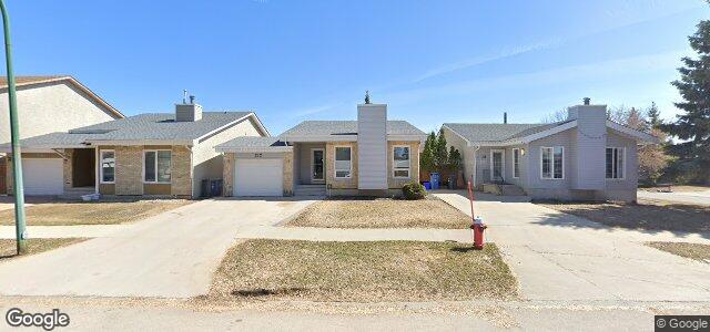 Larawan ng 212 Charing Cross Crescent sa Winnipeg, Manitoba
