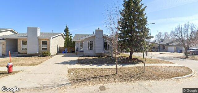 216 Charing Cross Crescent（加拿大曼尼托巴省温尼伯市）房屋照片