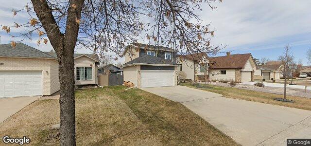 Larawan ng 22 Hackmore Crescent sa Winnipeg, Manitoba