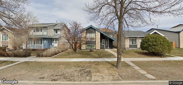 Larawan ng 220 John Forsyth Road sa Winnipeg, Manitoba