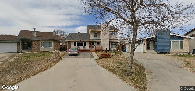 Photo of 23 Tiverton Bay in Winnipeg, Manitoba