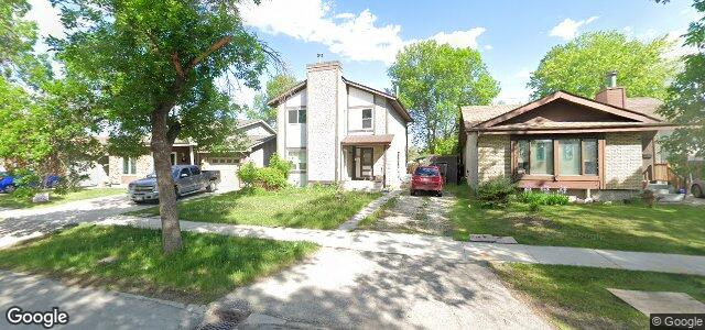 23 Willowbend Crescent（加拿大曼尼托巴省温尼伯市）房屋照片