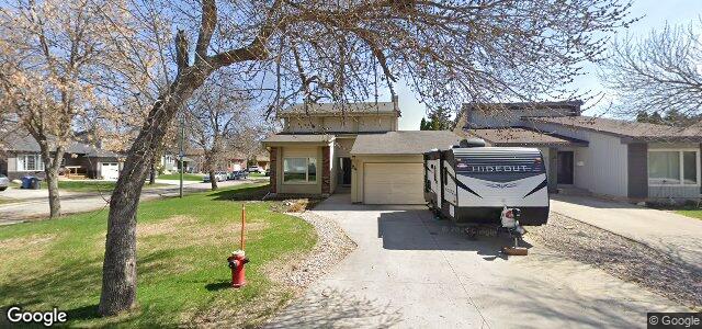 Larawan ng 24 Poitras Place sa Winnipeg, Manitoba