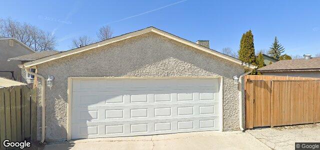 Larawan ng 243 Tufnell Drive sa Winnipeg, Manitoba